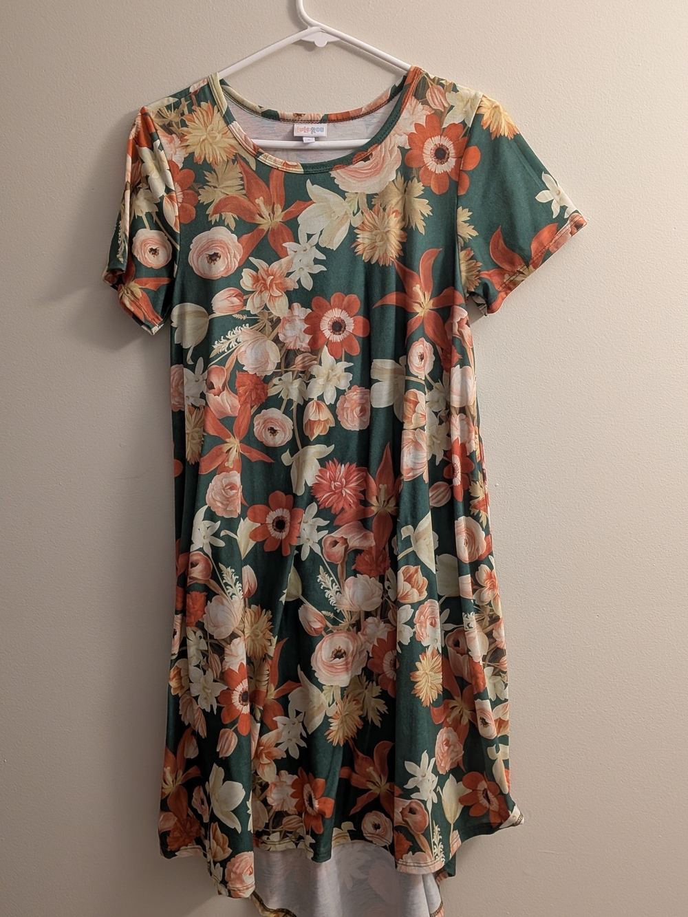 LuLaRoe Green Floral High-Low Dress with Peach and Cream Blooms
